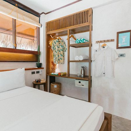 Bravo Beach Resort General Luna  Exterior photo