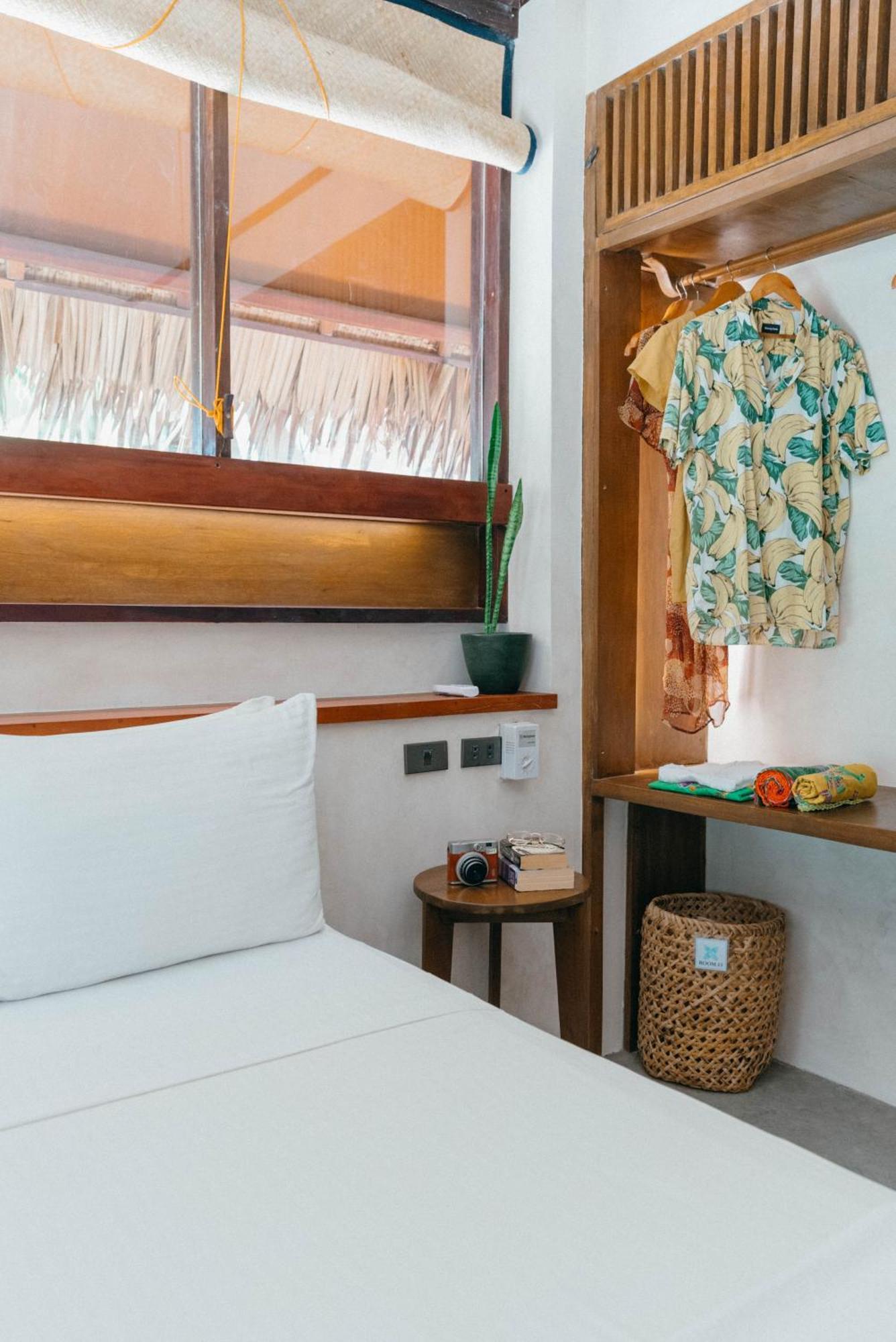 Bravo Beach Resort General Luna  Exterior photo